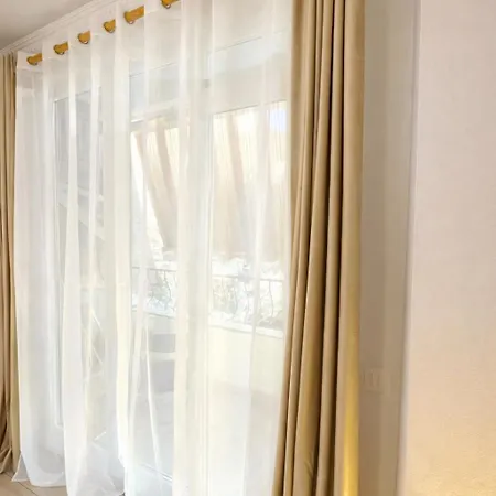 Blloku Balcony Fast Wi-fi * טיראנה