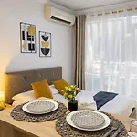 Blloku Balcony Fast Wi-fi * 地拉那